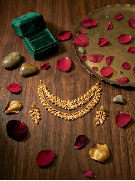 Heritage Sabeki Fuler Papri  chocker Necklace